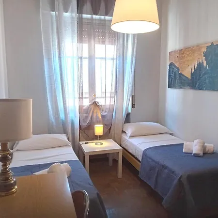 Welcome House Center Апартаменты